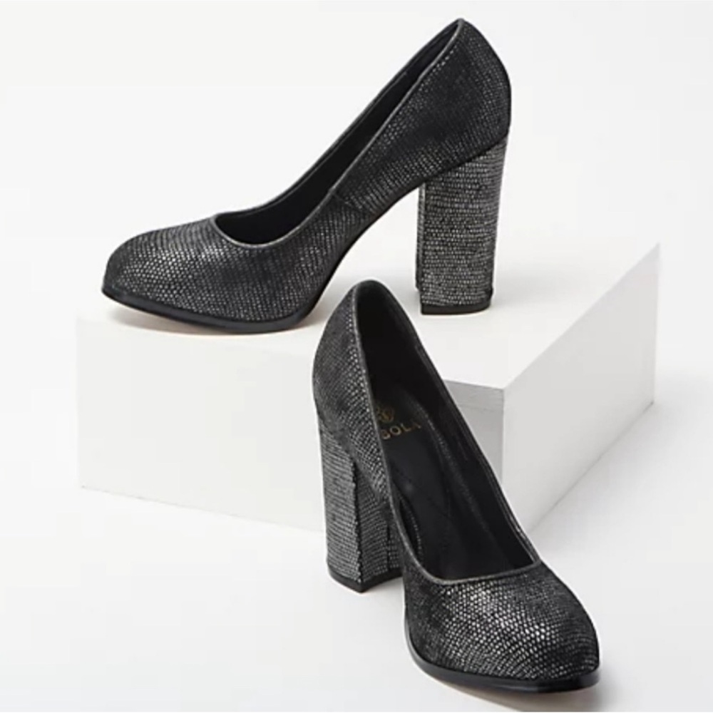 NWT Elegant Isola Black Glitter Heels